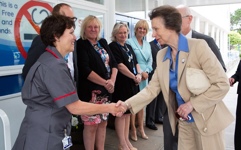 HRH The Princess Royal sends letter to midwives on  eve of Year of the Midwife in 2020  