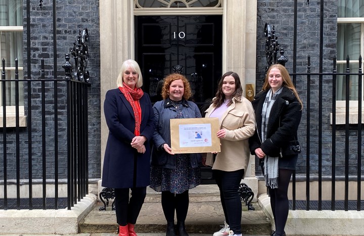 Stem the tide of midwives leaving the profession, RCM tells Downing Street